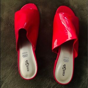 Women Red mule Brand new 11w PLEASE NO LOW BALLER